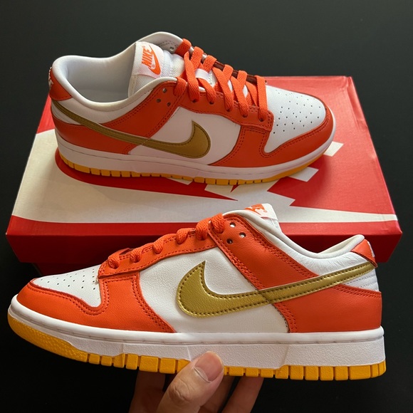 Nike Shoes - Nike Dunk Low